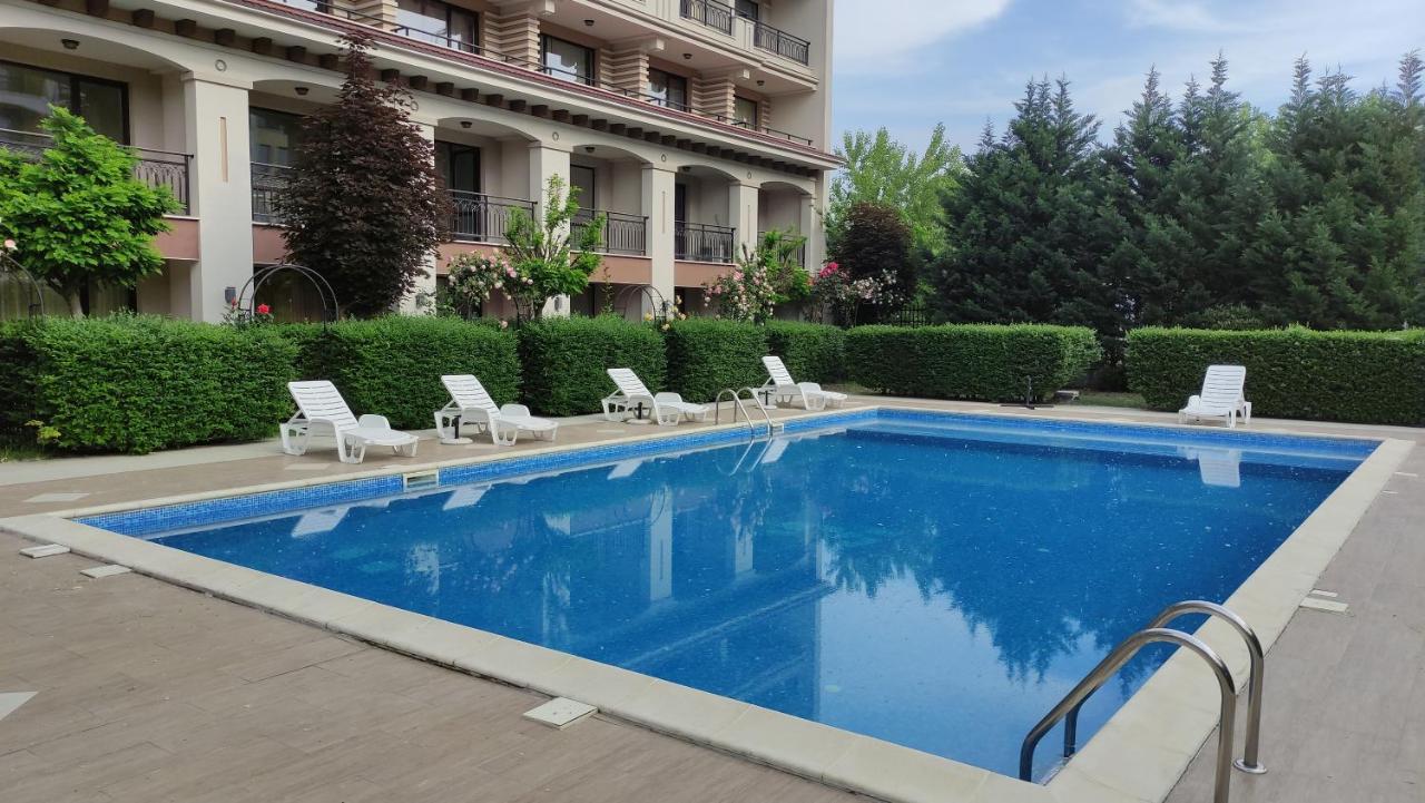 U-Dacha 45 Sunny Beach Exterior foto